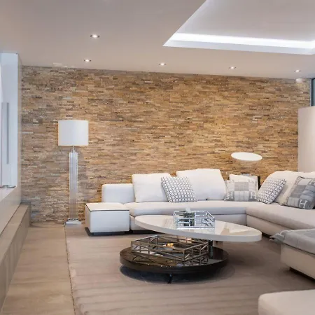 Altavista With Infinity Pool And Views *