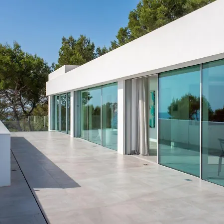 Altavista With Infinity Pool And Views *